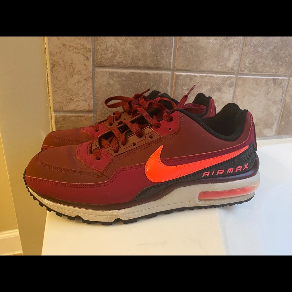 NIKE LTD